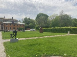 Skulptur på Ekebyhovs slott