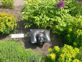 Skulptur på Ekebyhovs slott