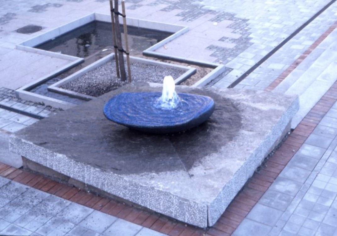 <h1><a href='/medlemmar/erik-akerlund'>Erik Åkerlund</a></h1><h4>&Auml;rvinge torg i Kista</h4>